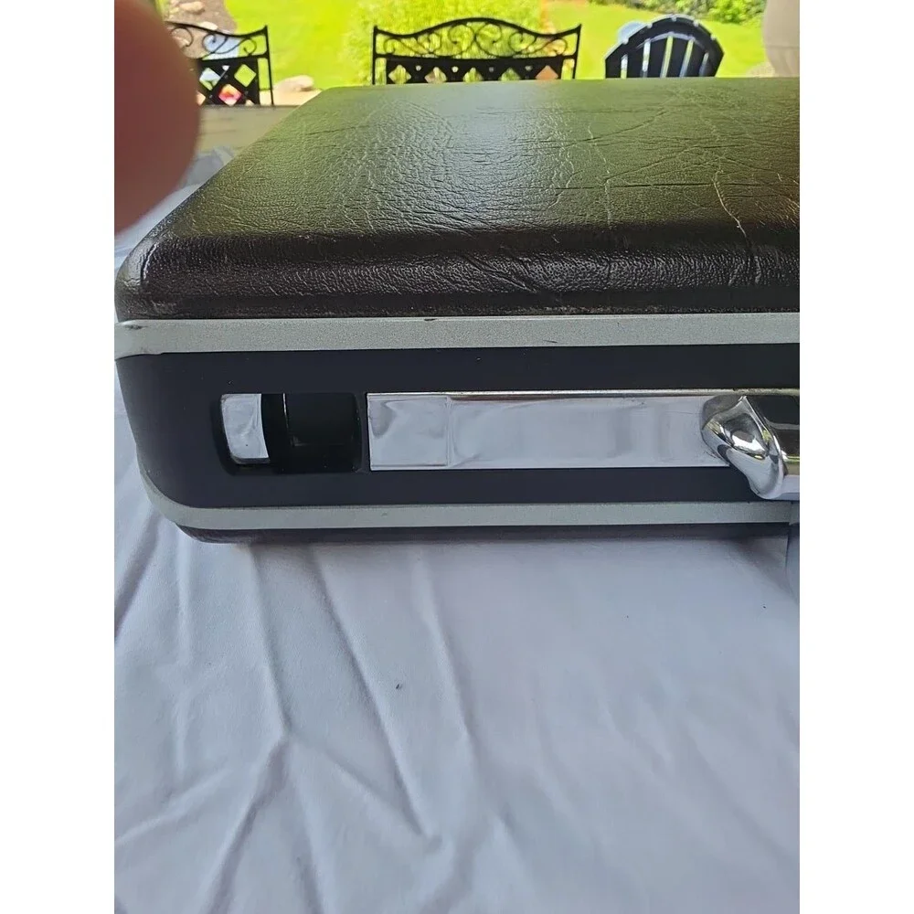 Vintage Samsonite Brown Hard Shell Briefcase Attache Organizer Combo Lock